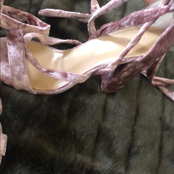 Express Shoes - Tie up velvet shoes Express Shoes - Tie up velvet shoes